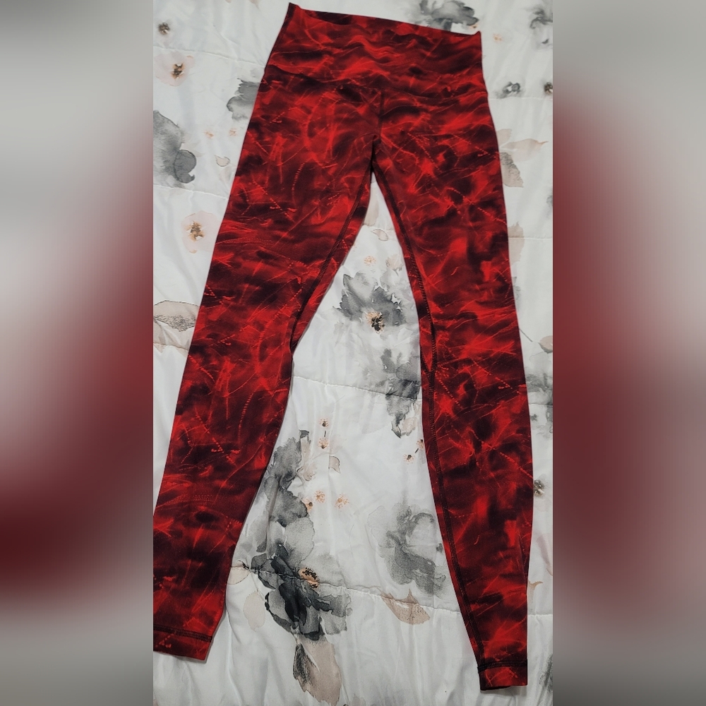 Lululemon Canada Align Leggins